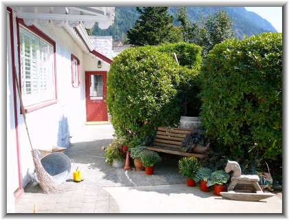 All rooms have a seperate and private entrance